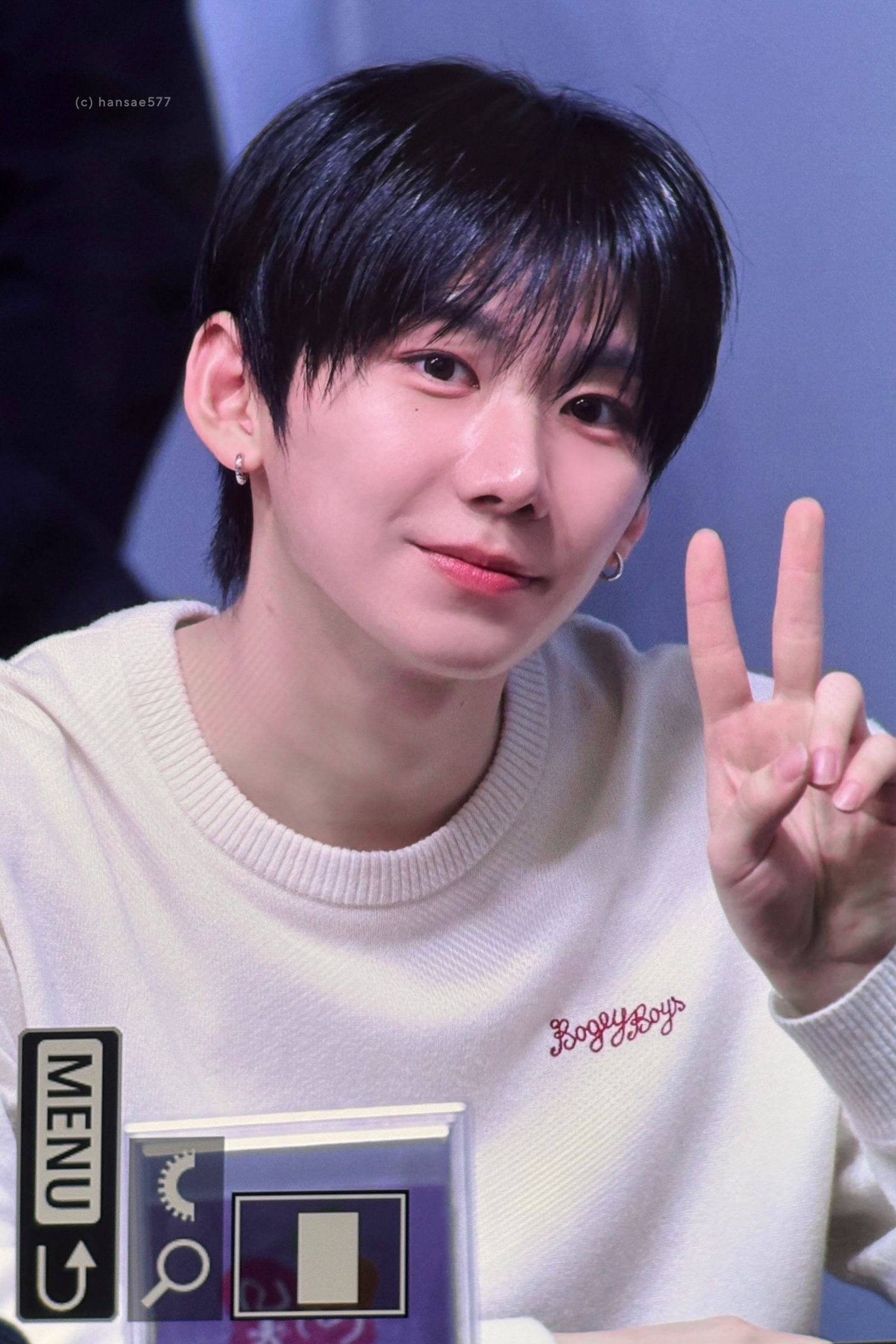 Behind-the-scenes cut of Park Han (AHOF)