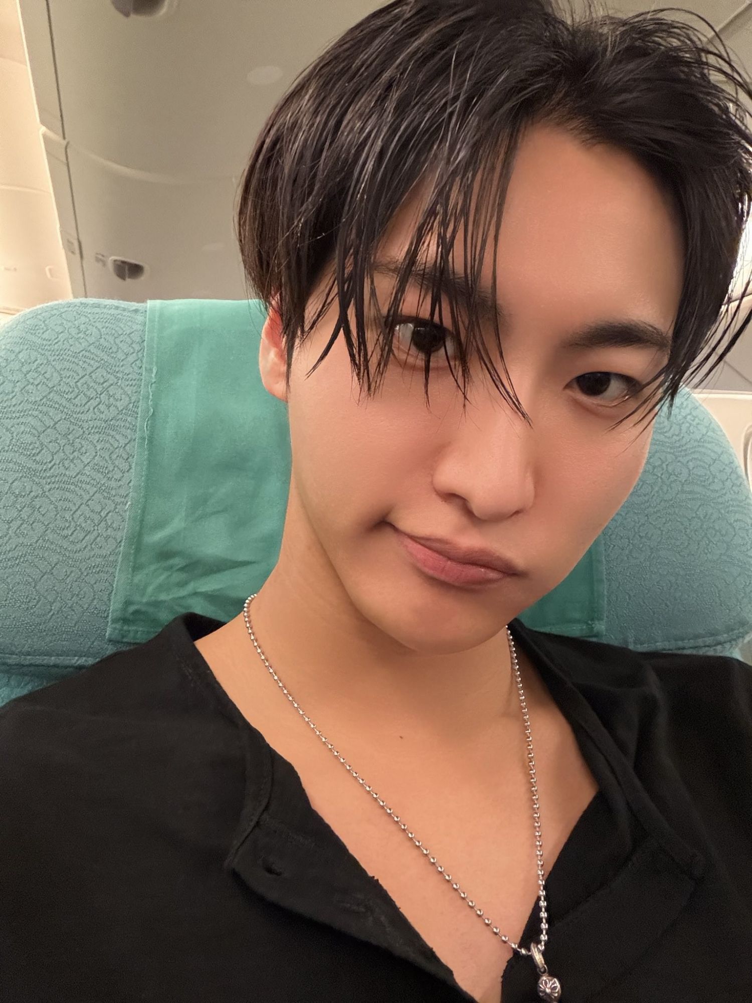 에이티즈의 비하인드 컷