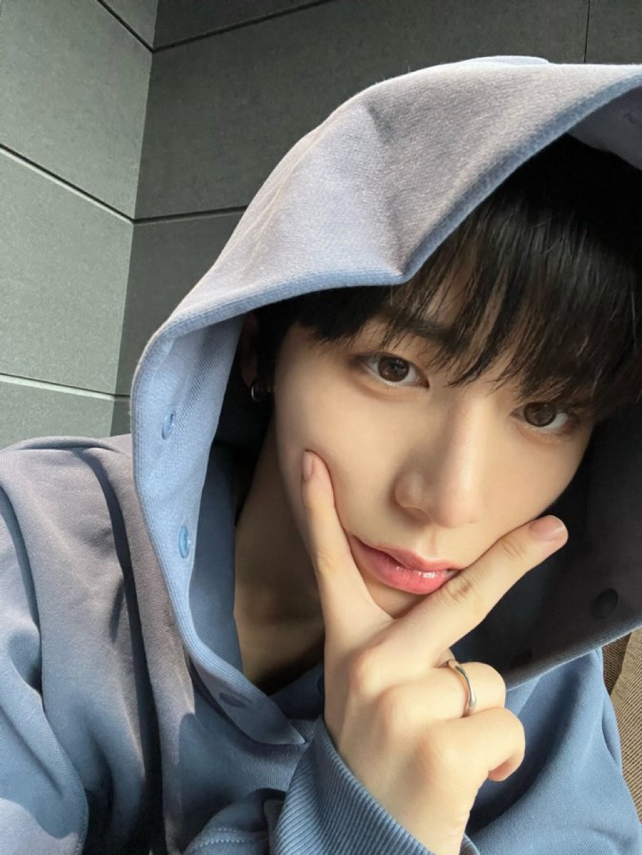 Behind-the-scenes cut of Taesan (BOYNEXTDOOR)