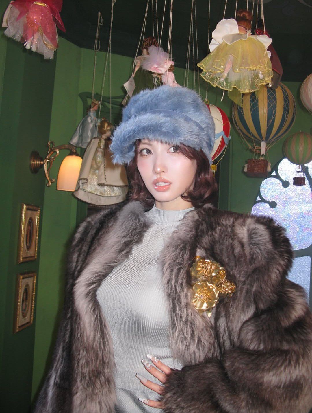 モモ (TWICE)の最新写真