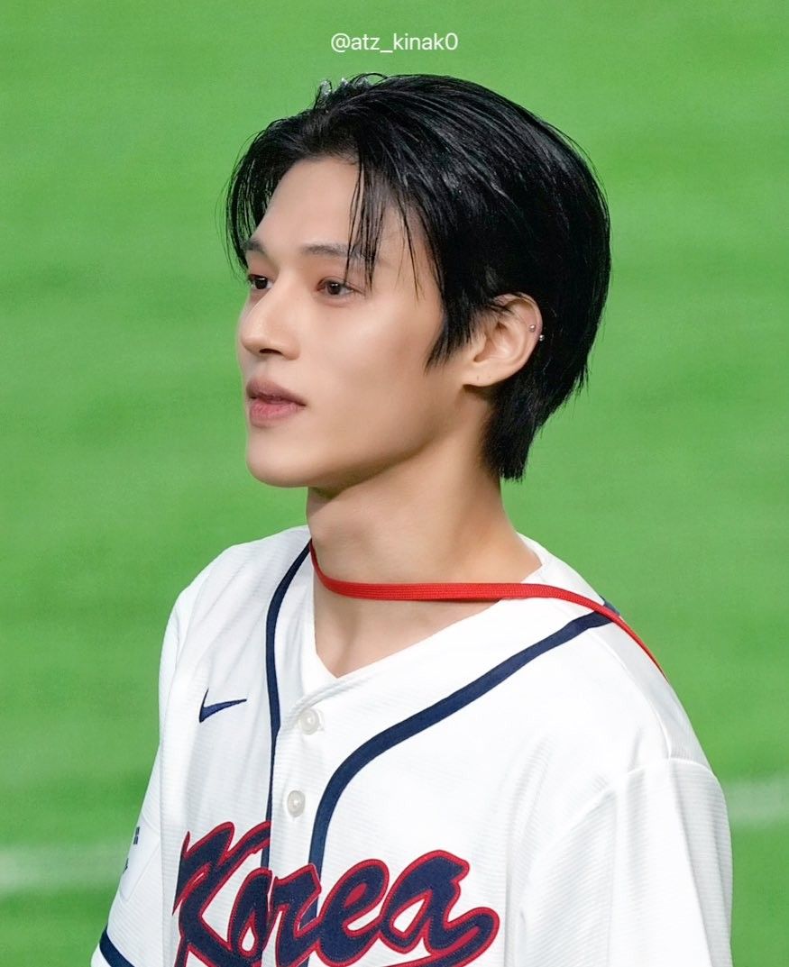 에이티즈 최근 활동샷