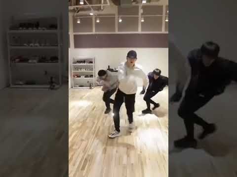 Foto aktivitas terbaru Kang Daniel