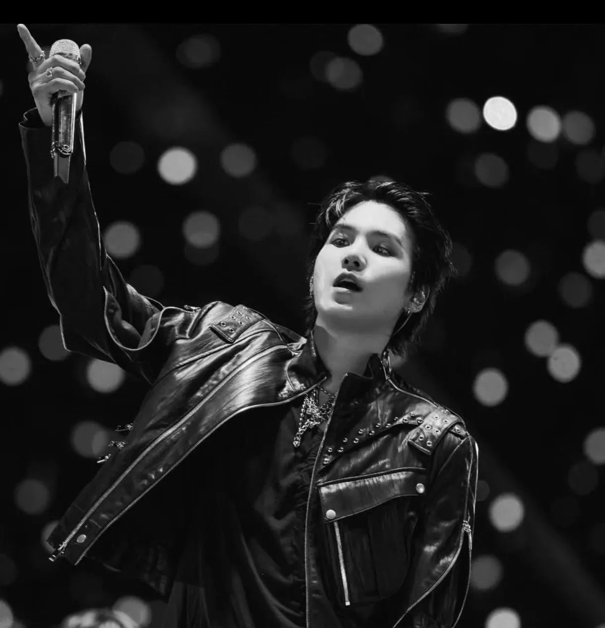 SUGA (BTS)の舞台裏ショット