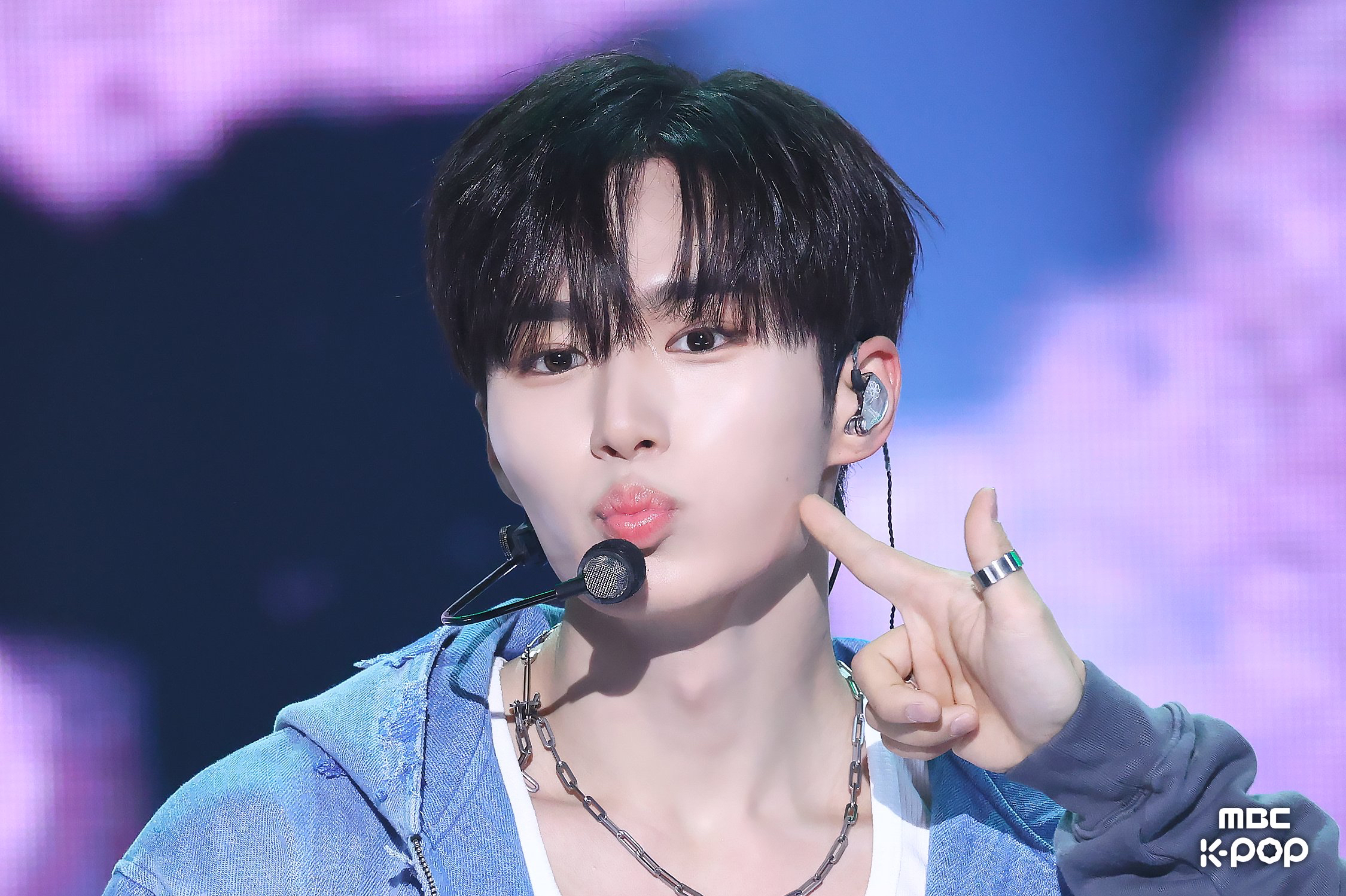 Latest photo of Kim Junseo (ALPHA DRIVE ONE)