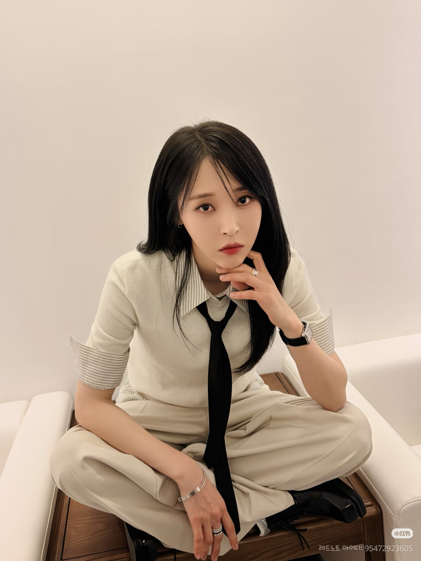 Recent activity shot of Moonbyul (MAMAMOO)