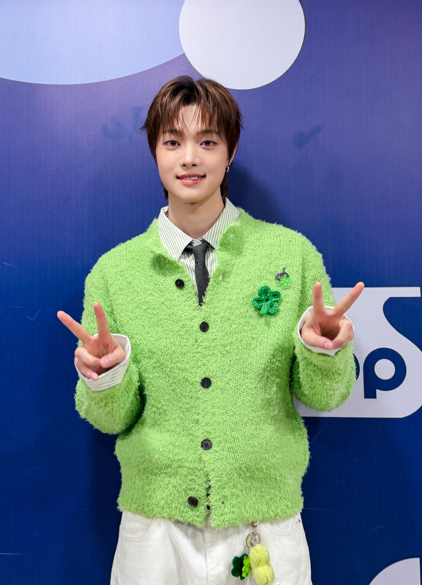 EJ (&TEAM)的幕后花絮