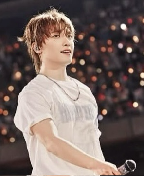 Behind-the-scenes cut of Dino (SEVENTEEN)