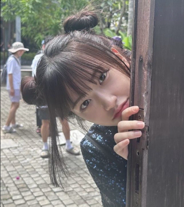 안유진 (IVE)의 비하인드 컷