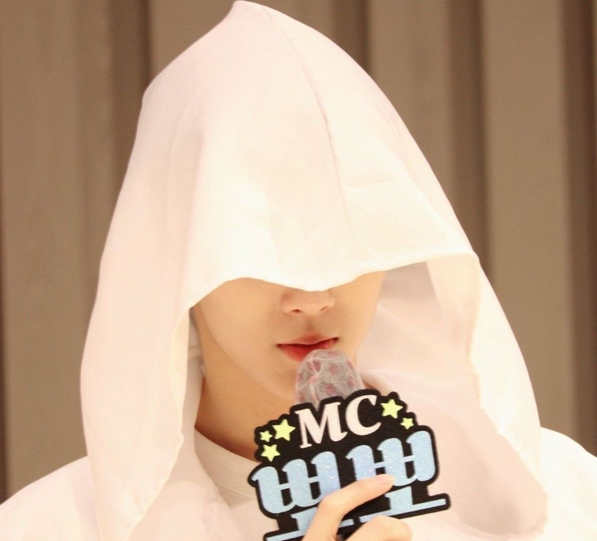 김우석의 최신 사진