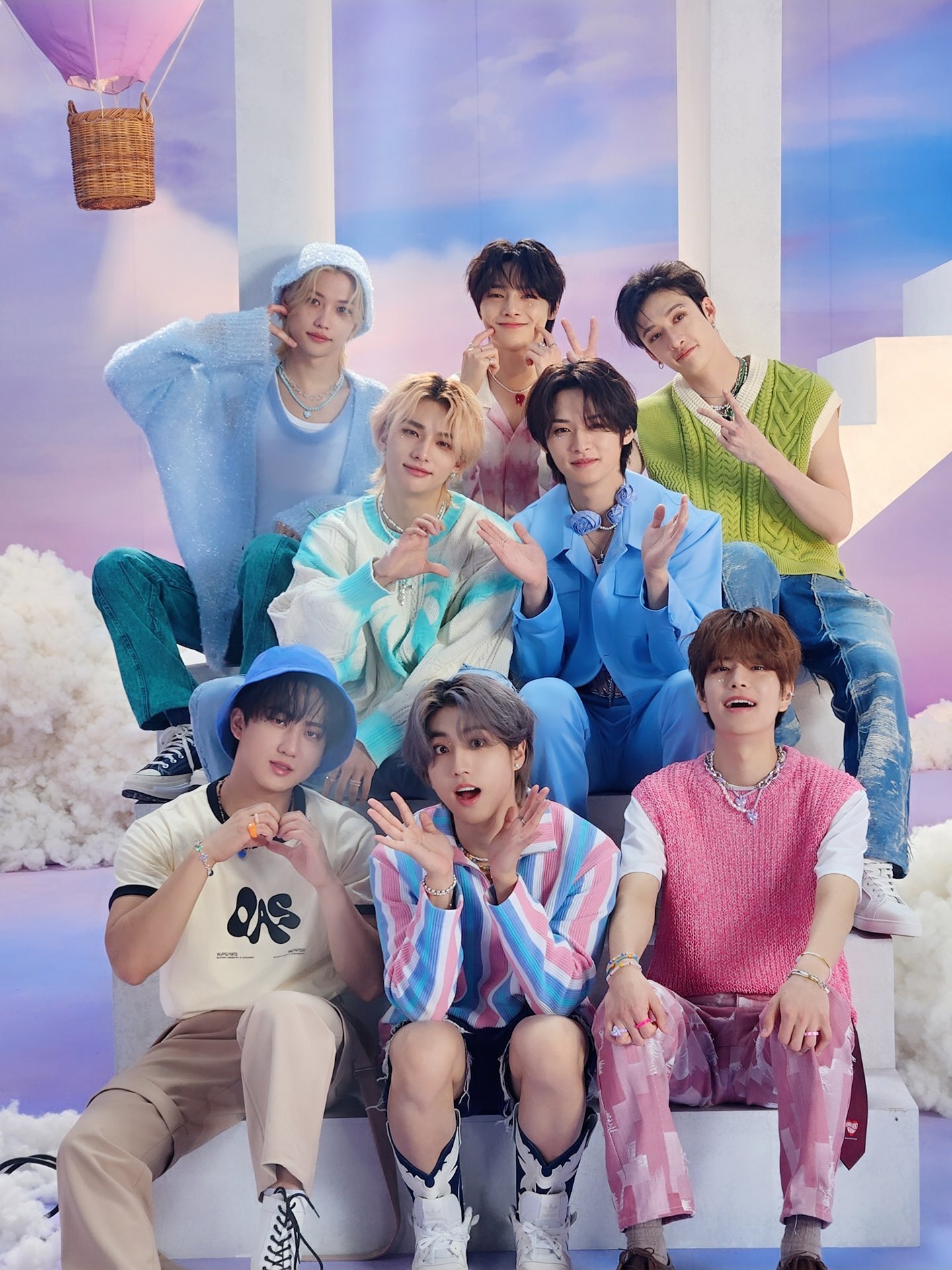 Today’s hot picks from the 자유게시판 community