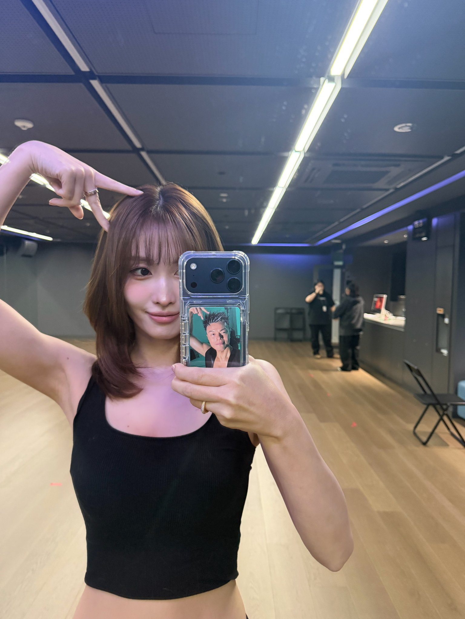 TWICE Momo Fandom Community │ No.1 KPOP App CHOEAEDOL