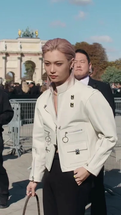 Today's most popular wallpaper in the Felix (Stray Kids) community