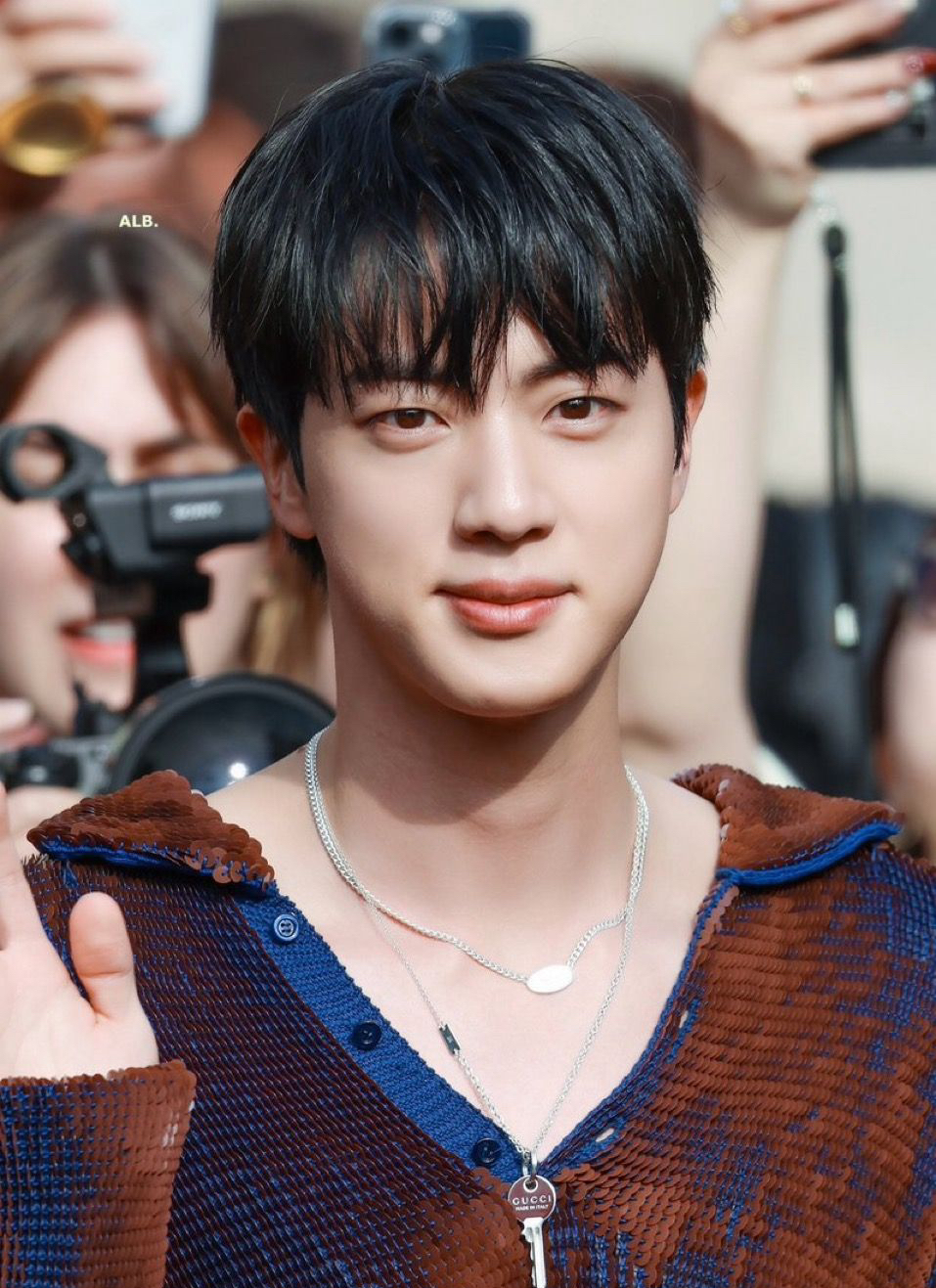 진 (방탄소년단)의 비하인드 컷