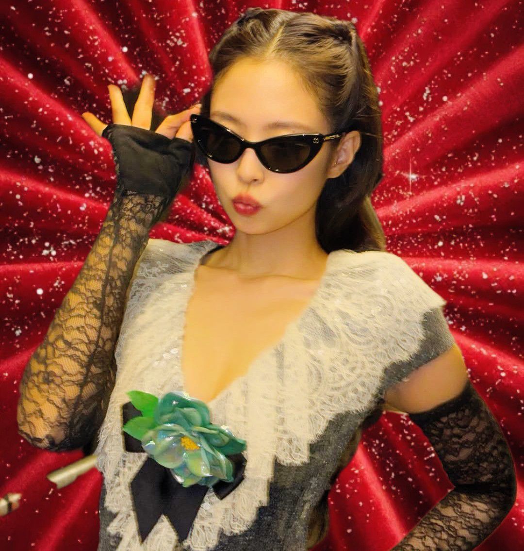 Jennie (BLACKPINK)粉丝拍下的瞬间