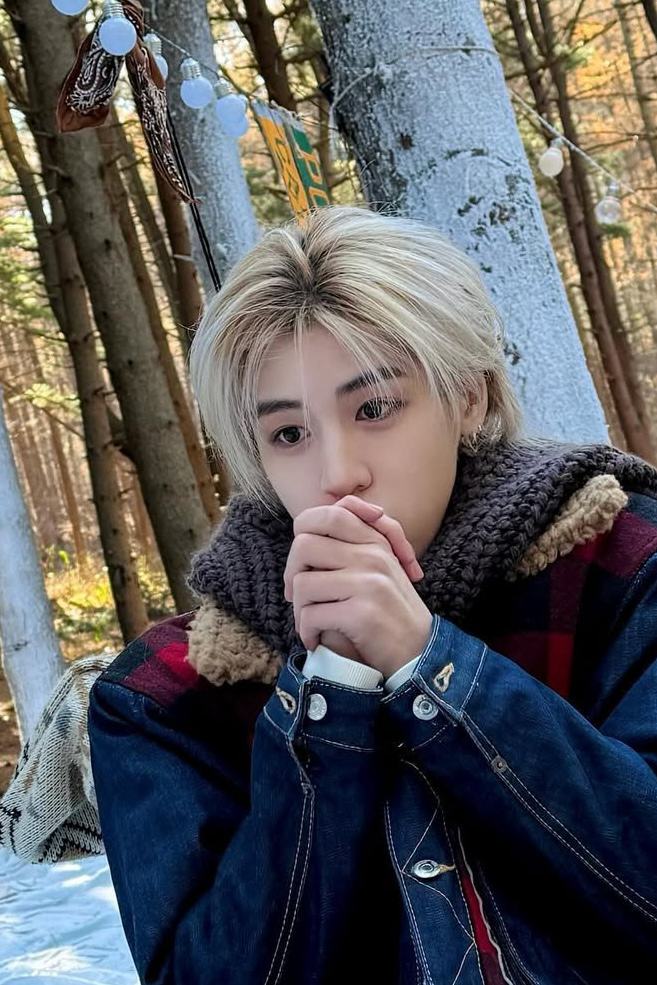 A moment captured by Leehan (BOYNEXTDOOR)'s fan