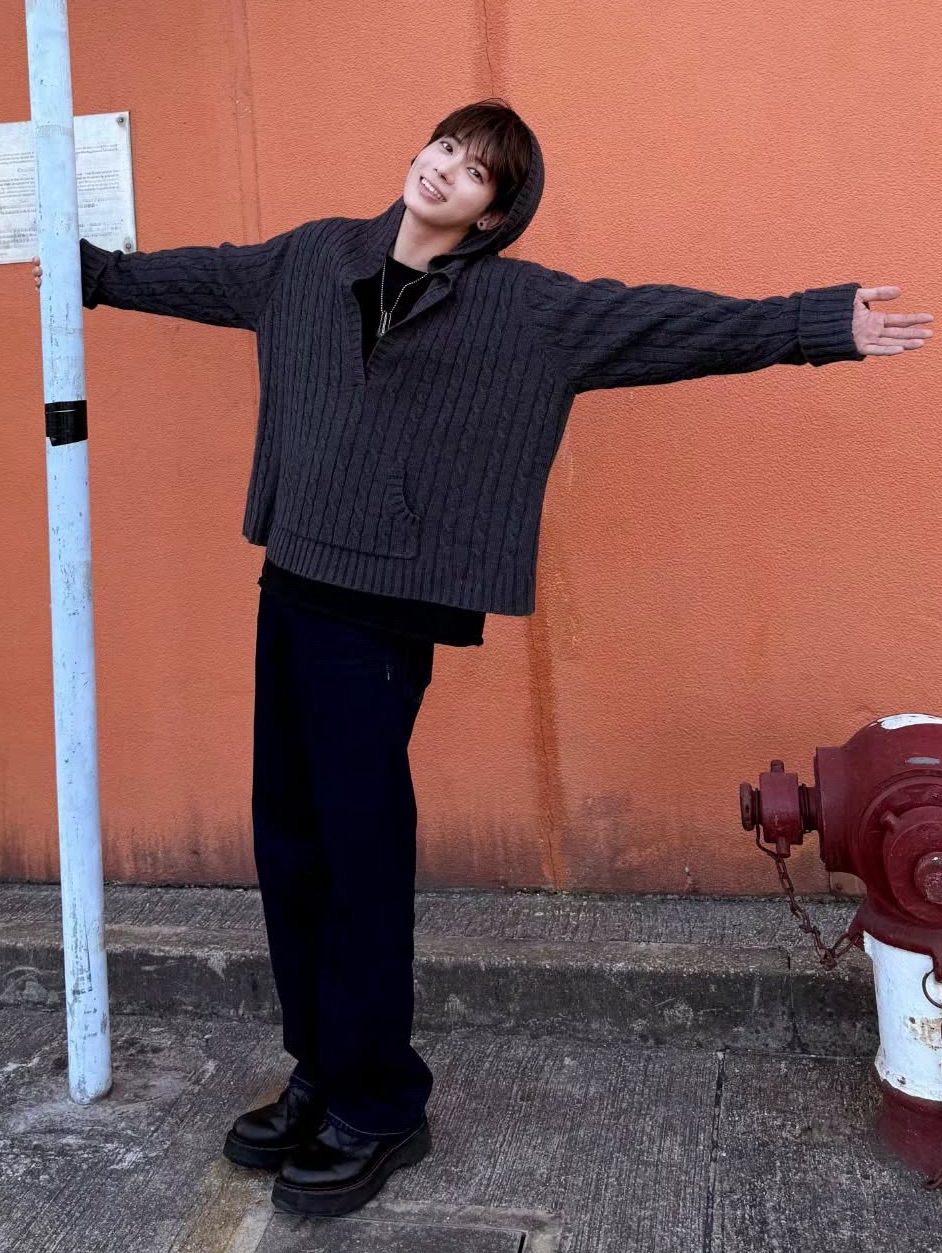 テヒョン (TOMORROW X TOGETHER)の最近の活動写真