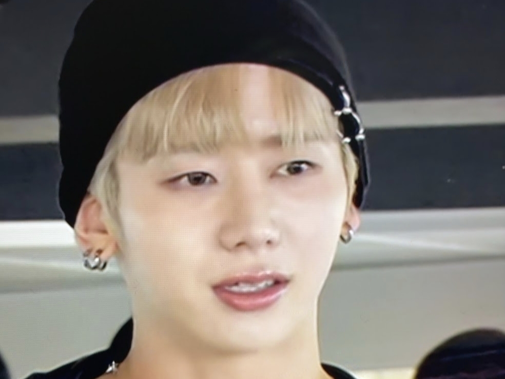 A moment captured by Yumeki's fan