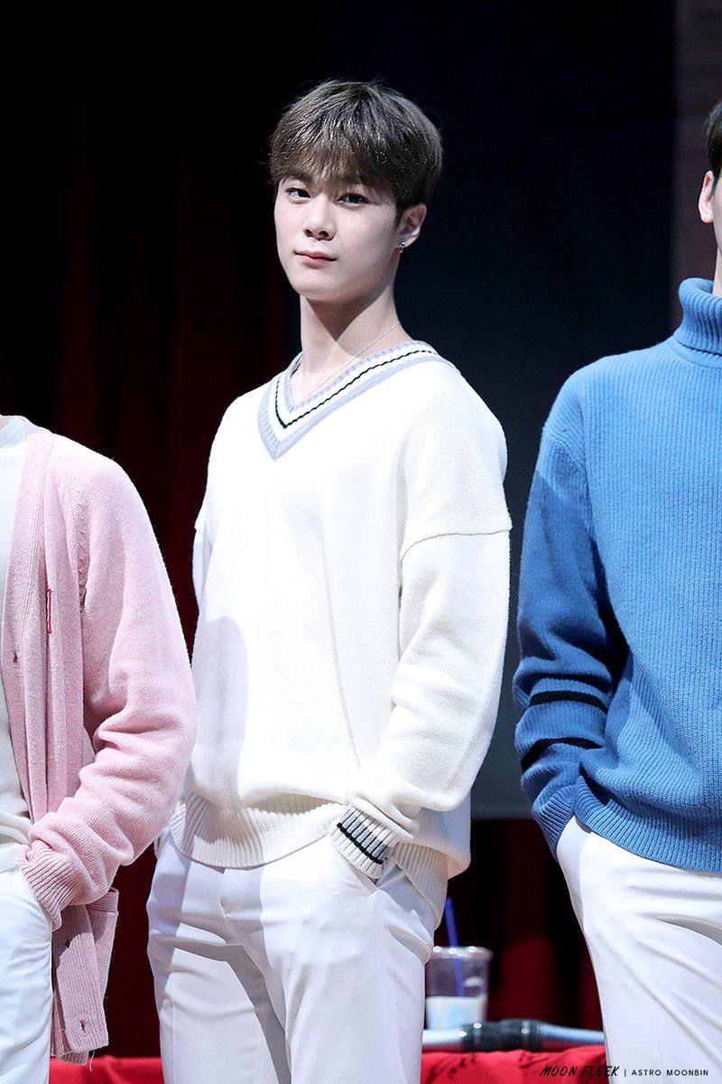 Latest photo of Moonbin (ASTRO)
