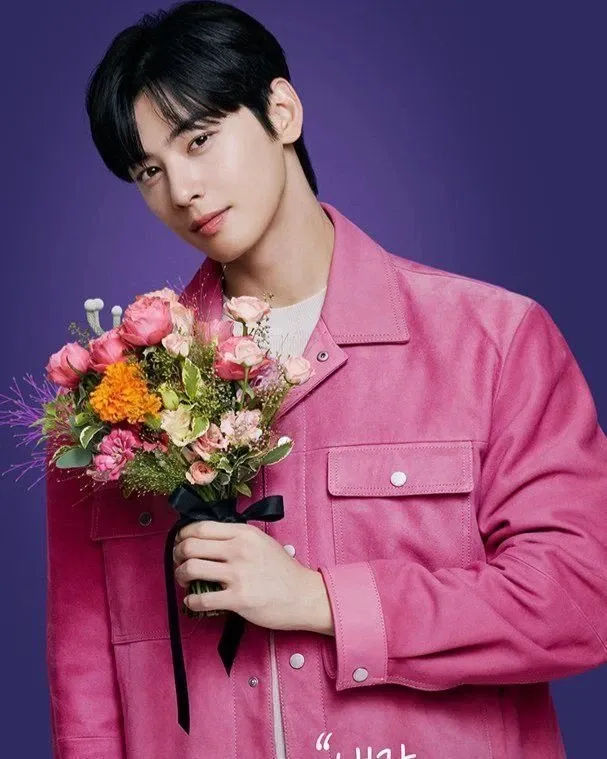 아스트로의 최신 사진
