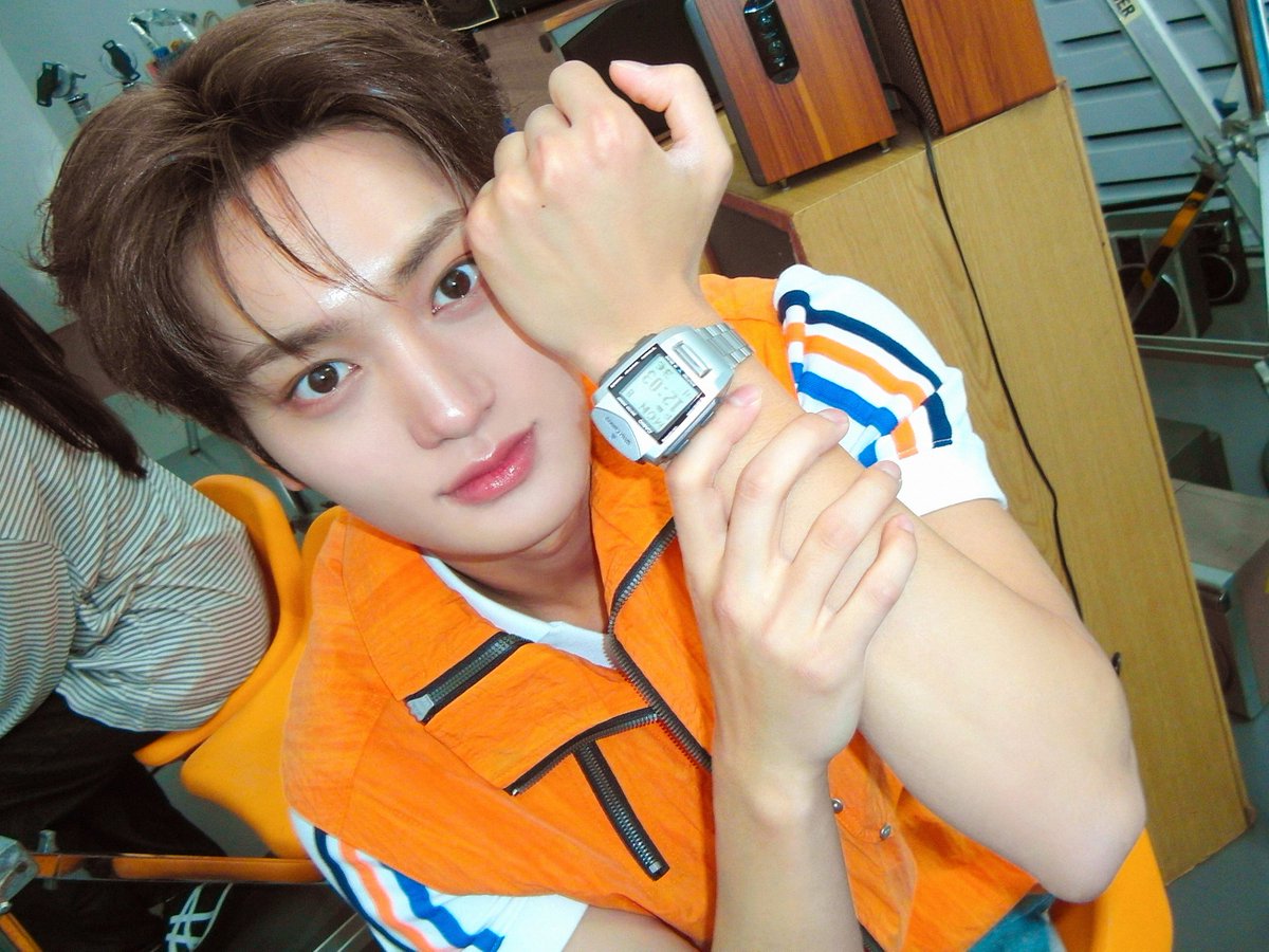 Recent activity shot of CRAVITY