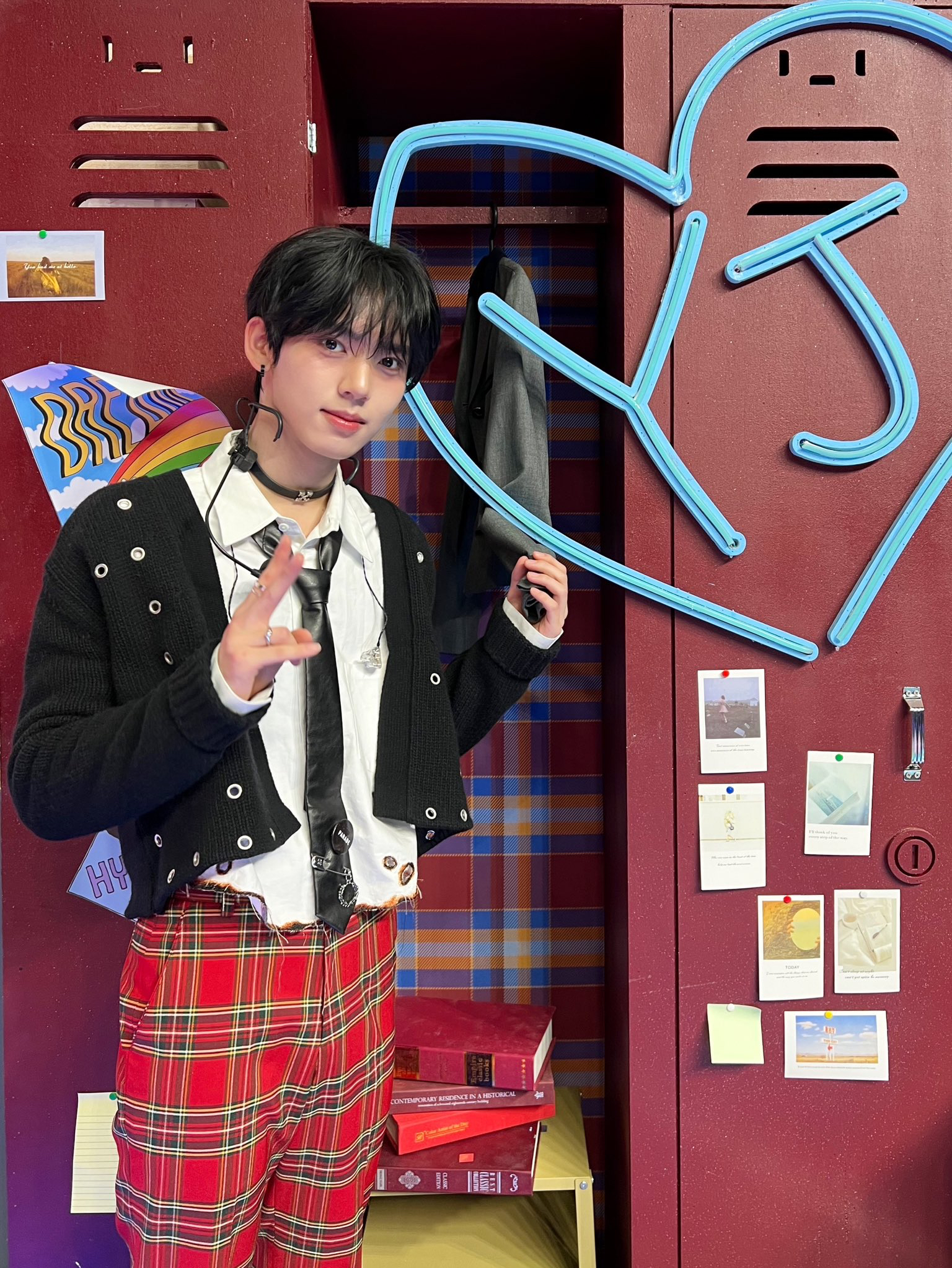 Foto terbaru Han Yujin (ZEROBASEONE)