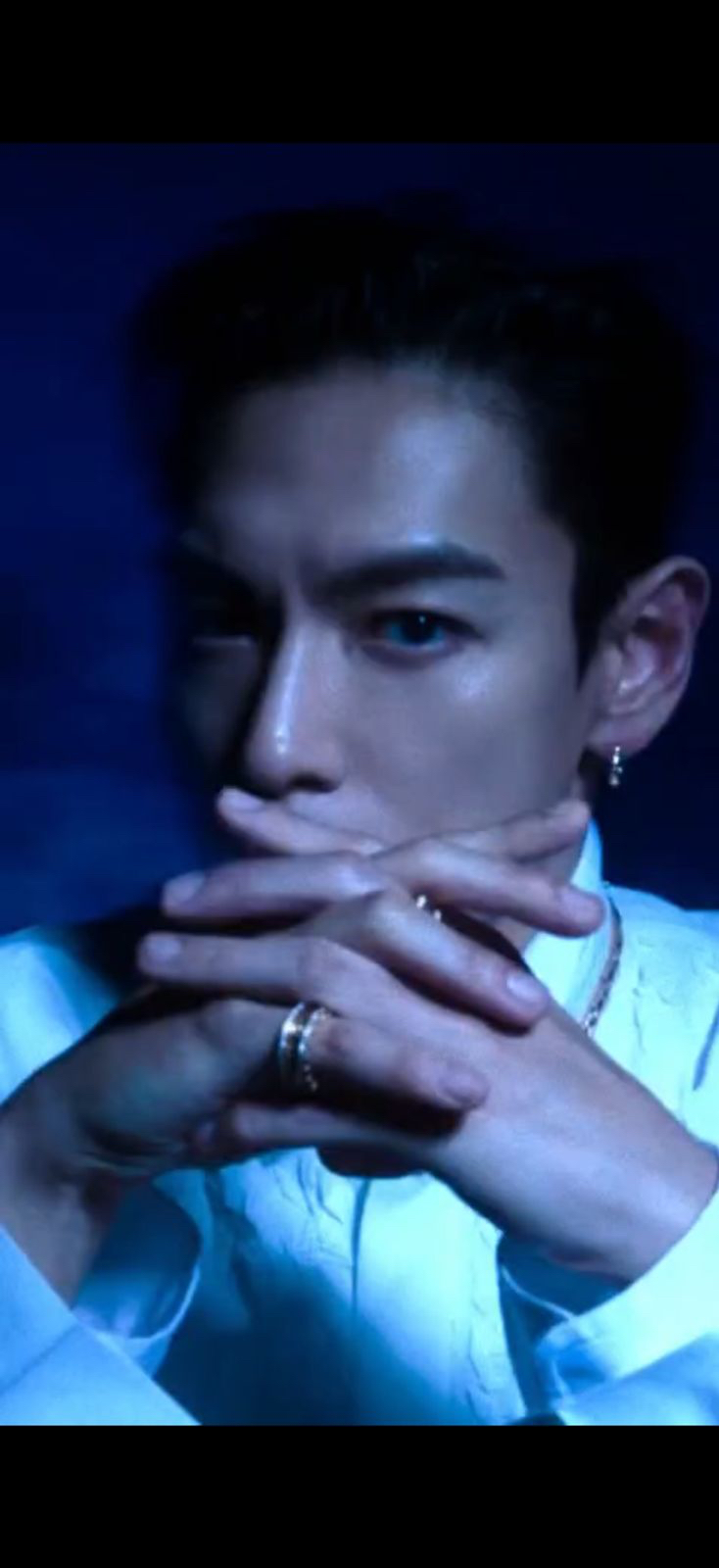 A heartfelt wallpaper shared by T.O.P's fans