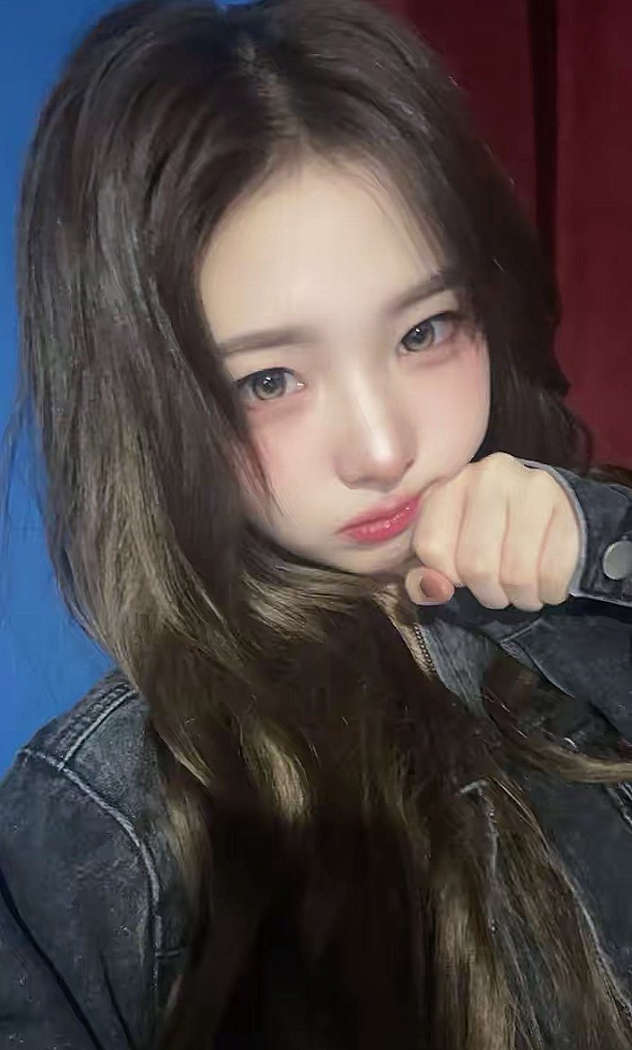 Fan-made special wallpaper for tripleS