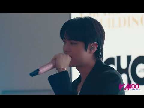 진 (방탄소년단)의 비하인드 컷