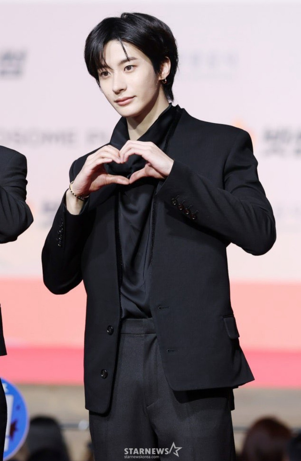 A moment captured by Anton (RIIZE)'s fan