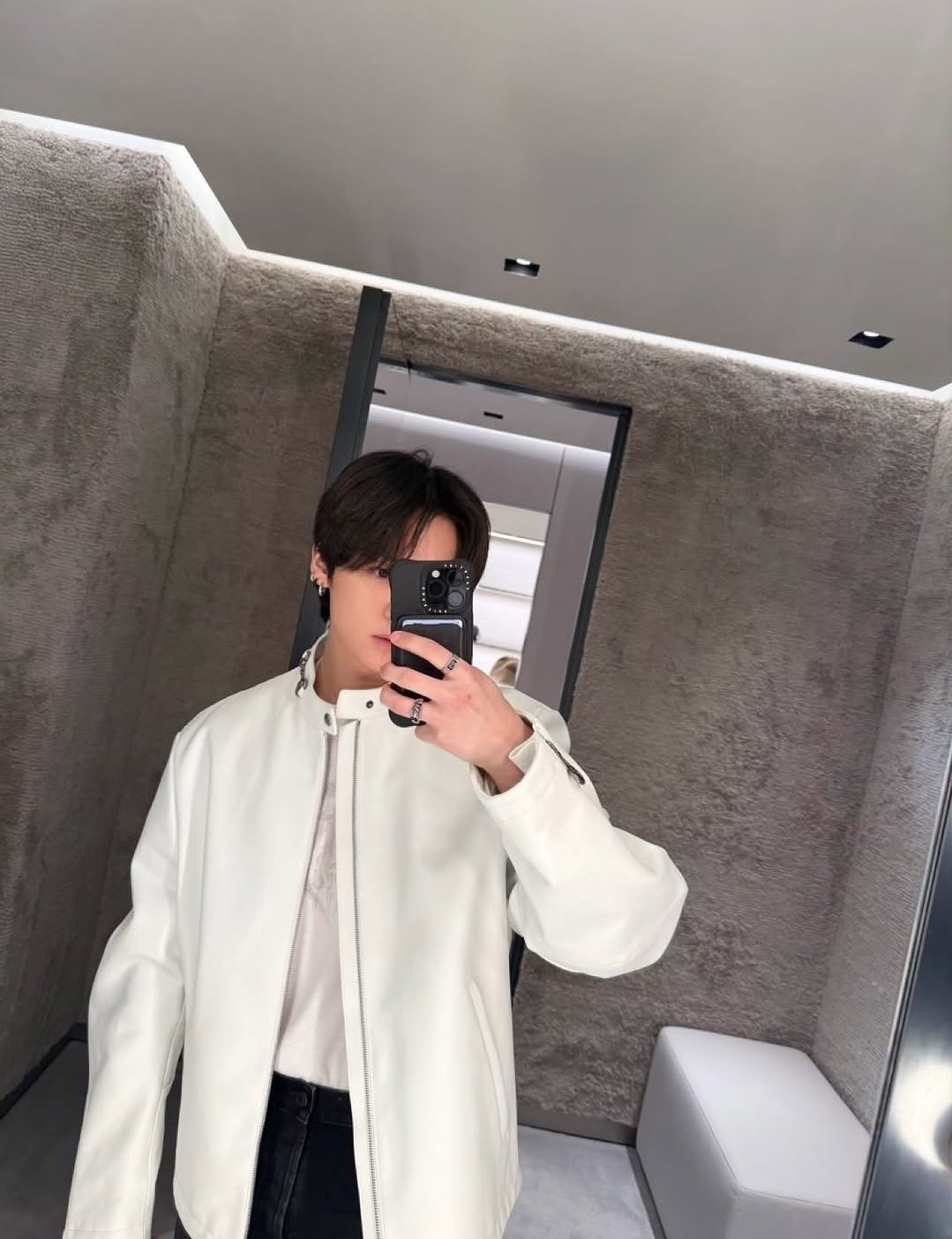 Today’s hot picks from the 리노 (Stray Kids) community