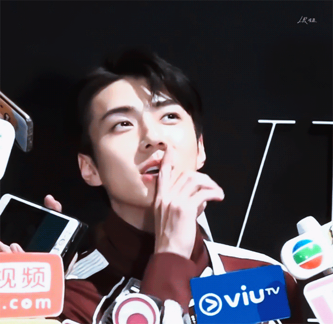 세훈 (EXO) 최근 활동샷