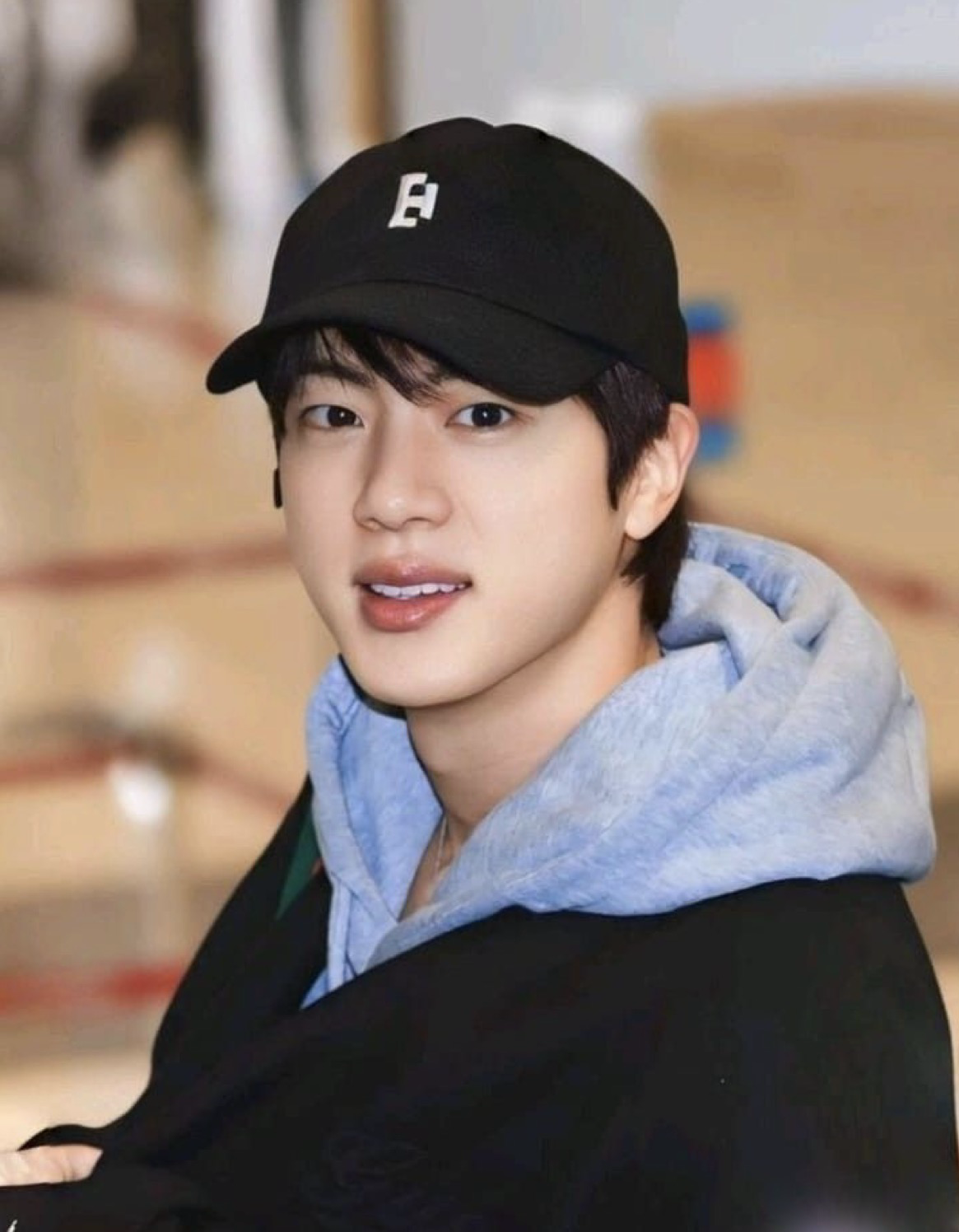 Behind-the-scenes cut of Jin (BTS)