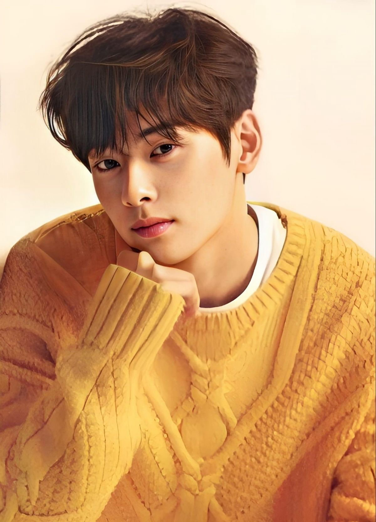 Recent activity shot of Eunwoo (ASTRO)