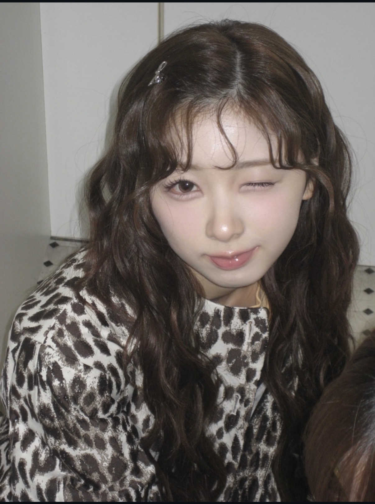 Behind-the-scenes cut of Miihi (NiziU)