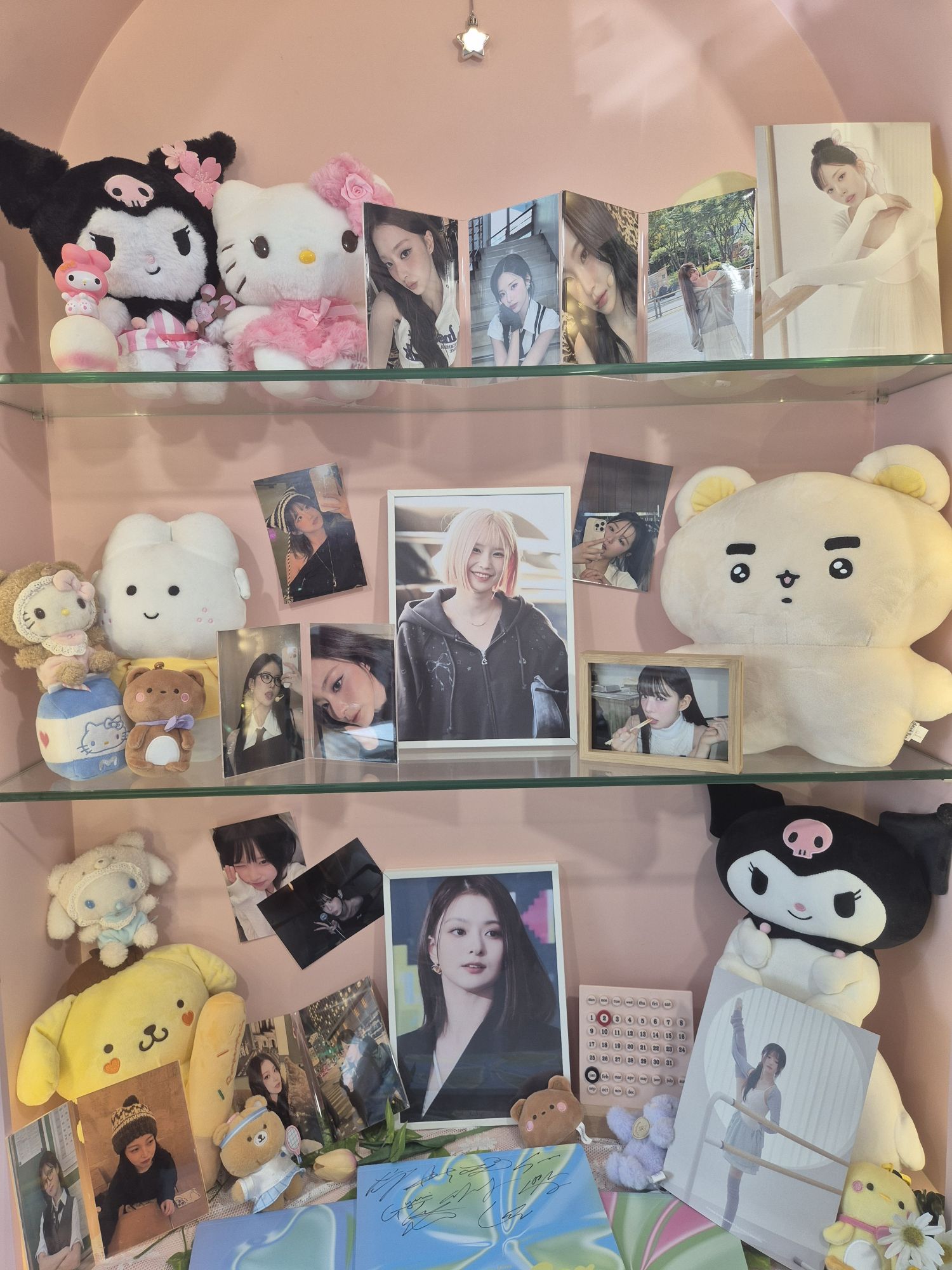 A moment captured by fromis (9)'s fan