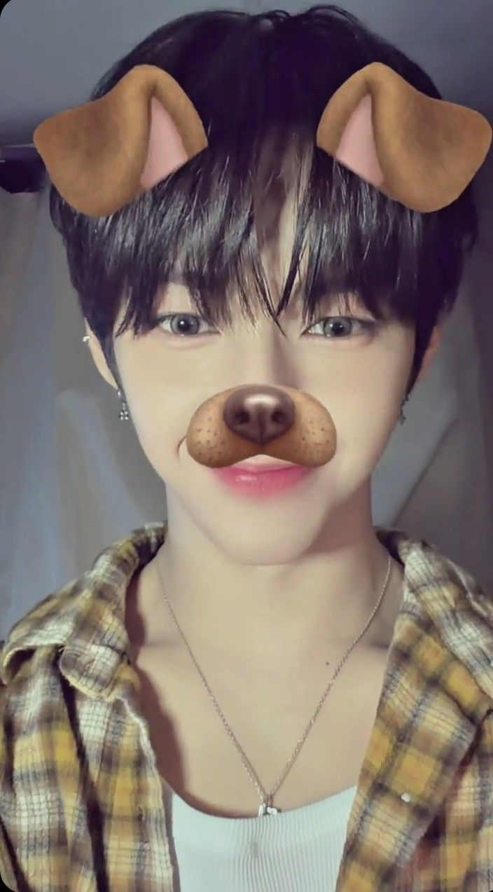 Fandom-recommended wallpaper image of JL (AHOF)