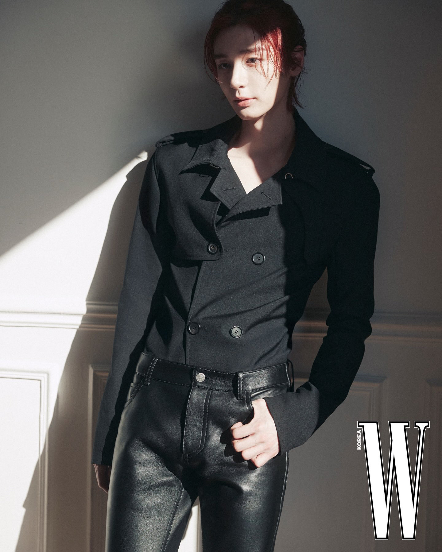 이한 (BOYNEXTDOOR)의 비하인드 컷