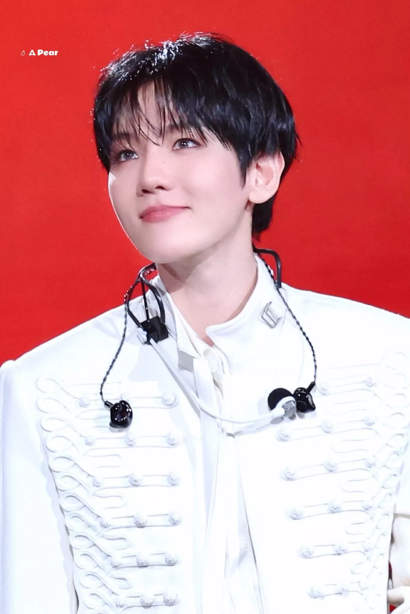 Behind-the-scenes cut of EXO