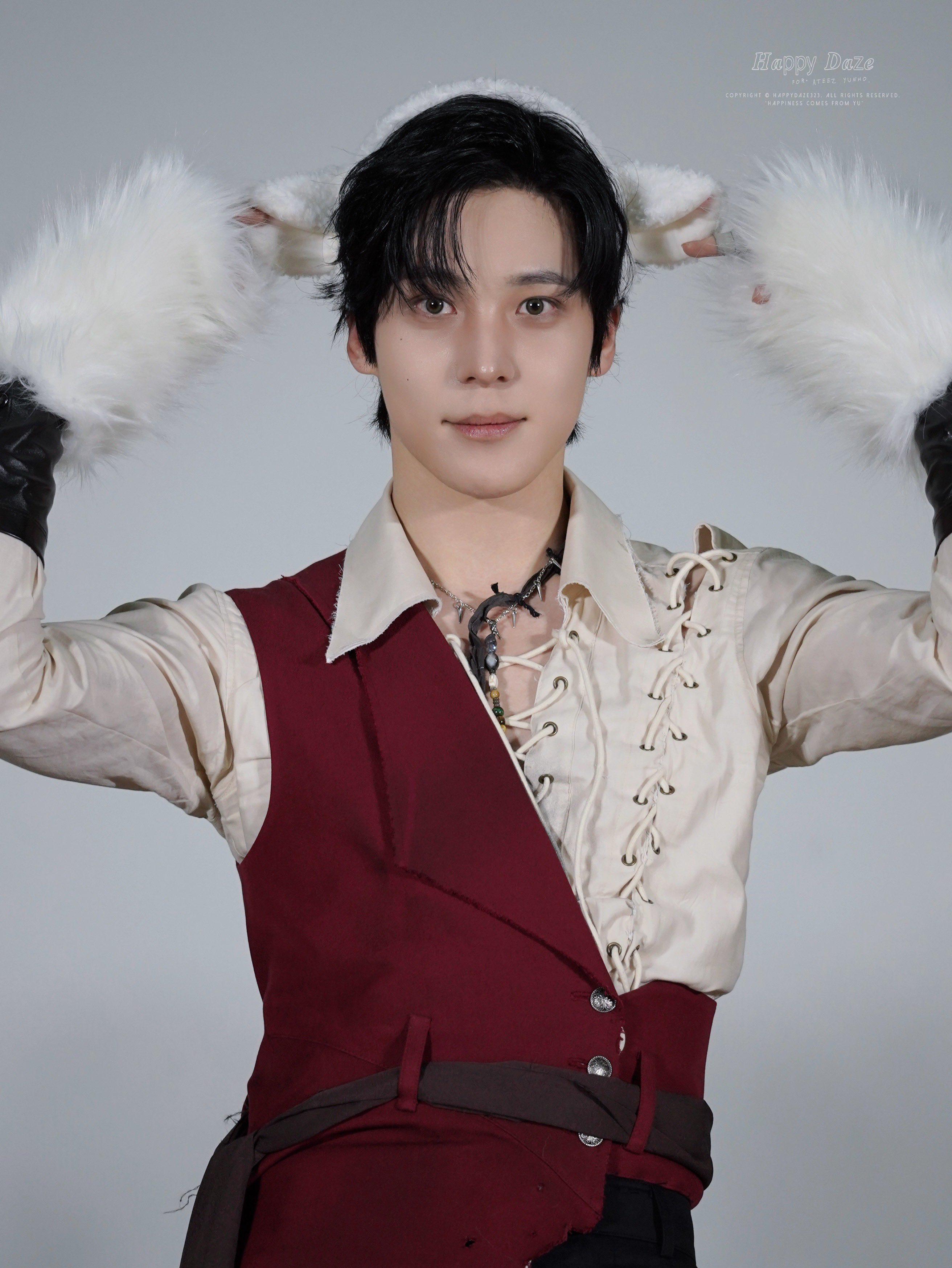 Latest photo of Yunho (ATEEZ)