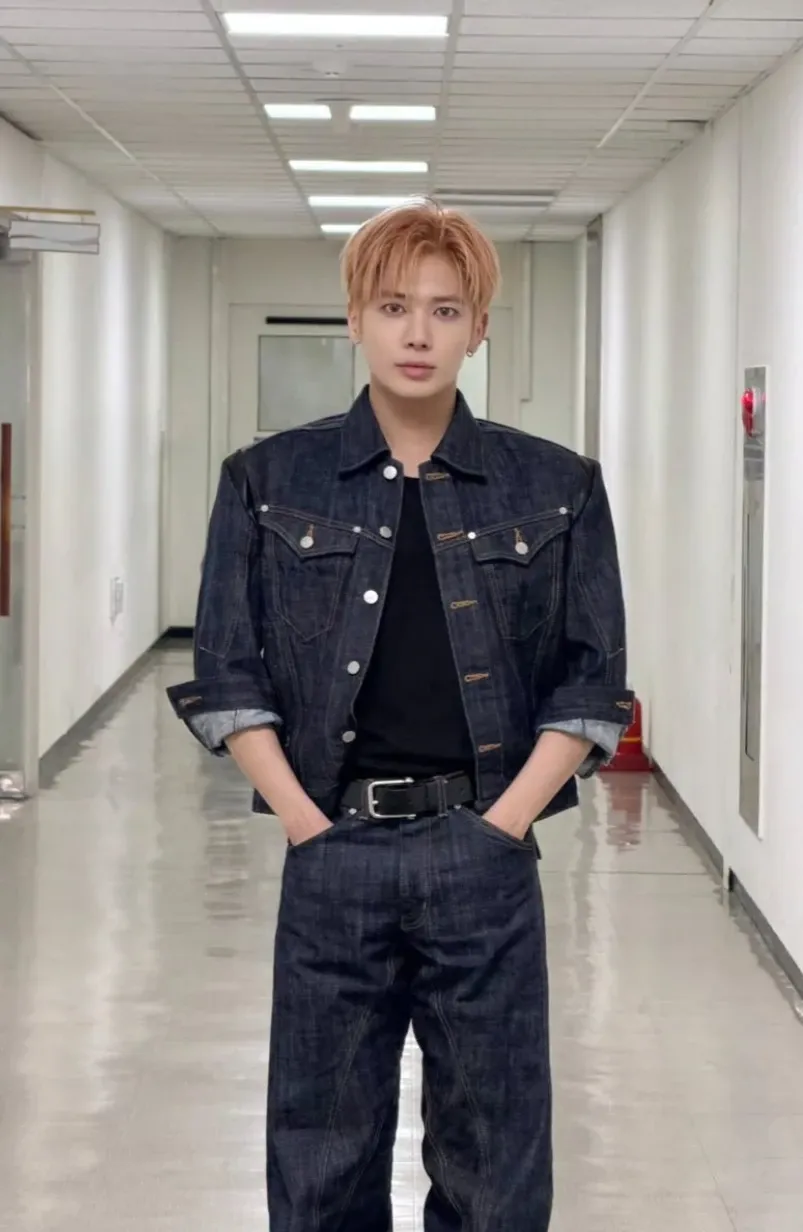 태현 (투모로우바이투게더) 최근 활동샷