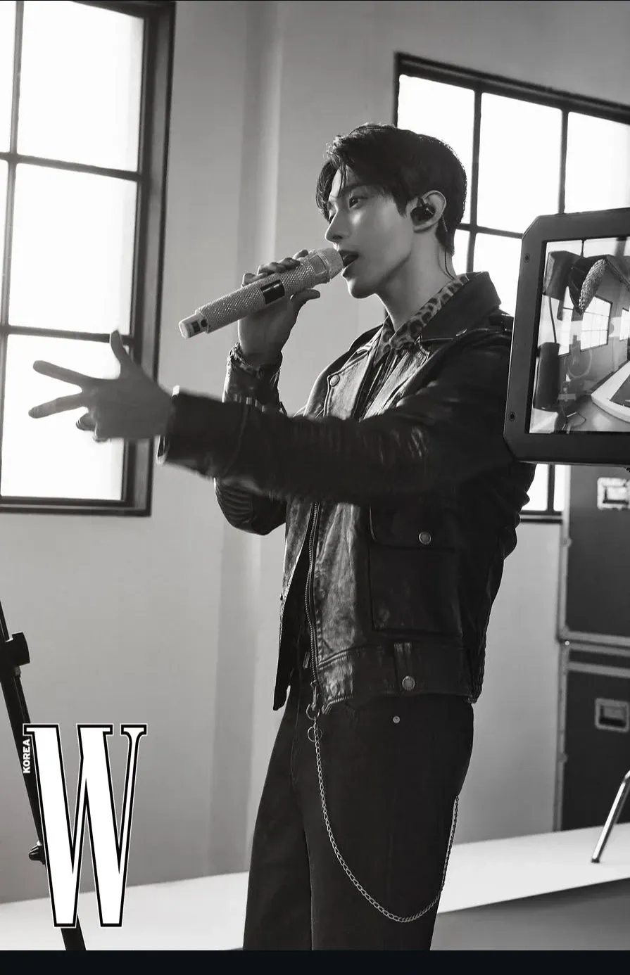 Behind-the-scenes cut of DK (SEVENTEEN)