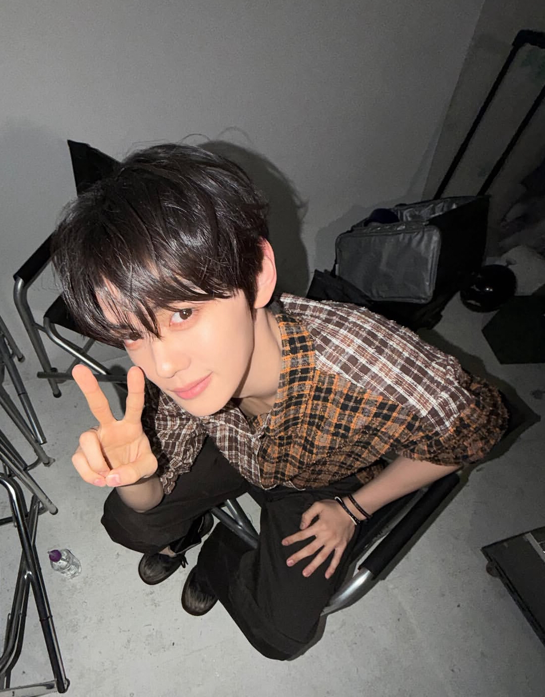 A moment captured by Kim Gyuvin's fan