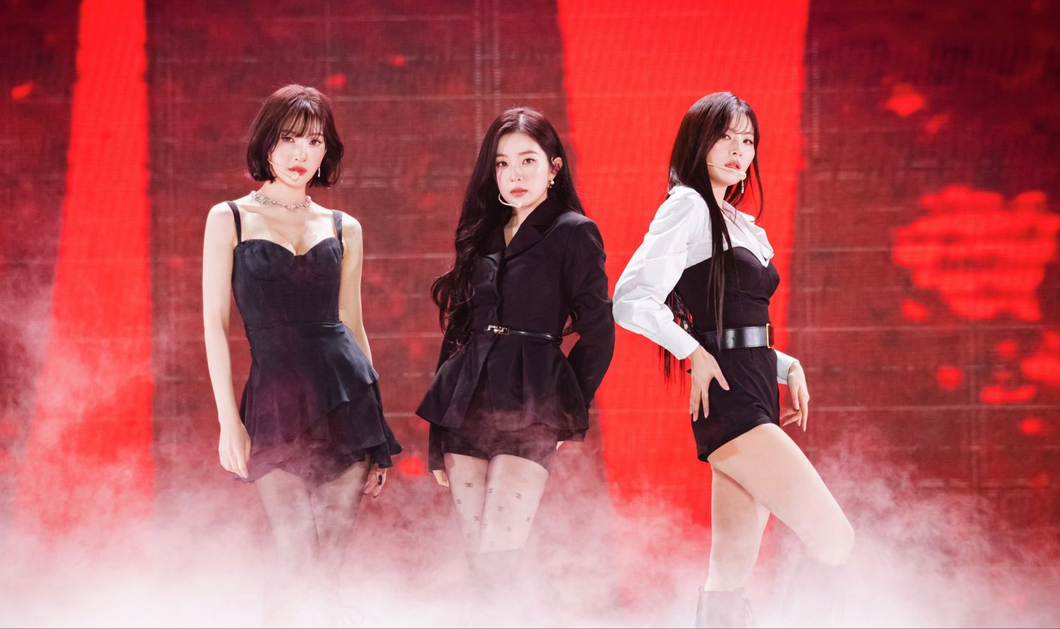 Behind-the-scenes cut of Joy (Red Velvet)