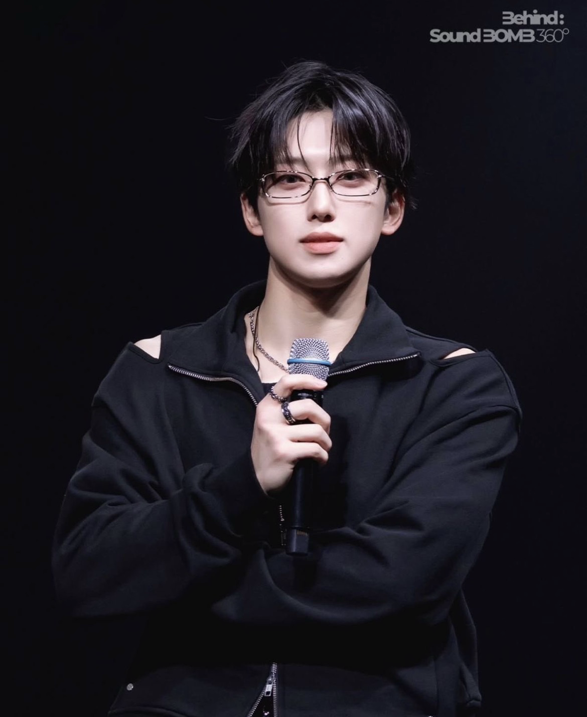 Momen yang diabadikan oleh penggemar Fuma (&TEAM)