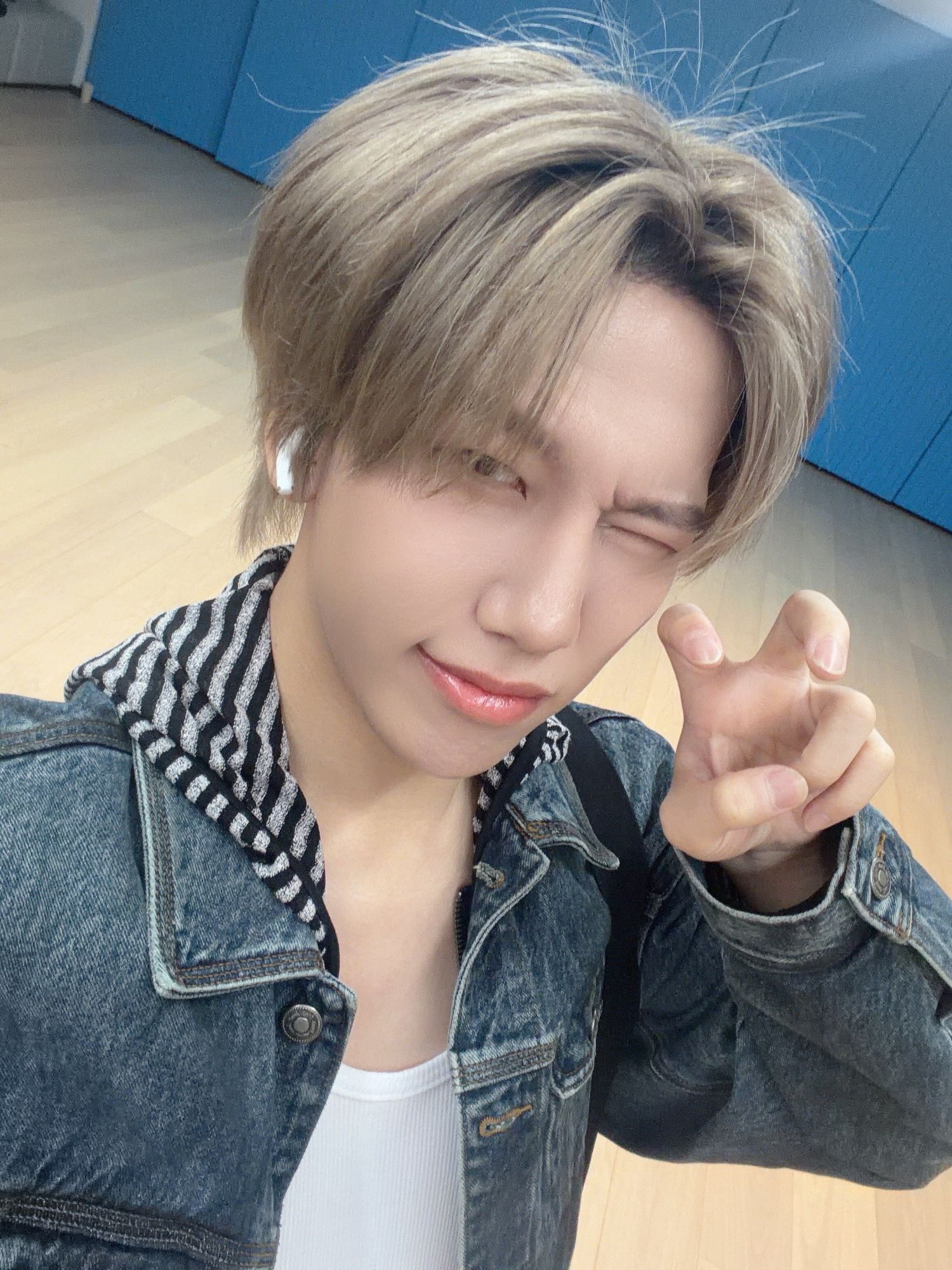 A moment captured by Li Zihao (MODYSSEY)'s fan