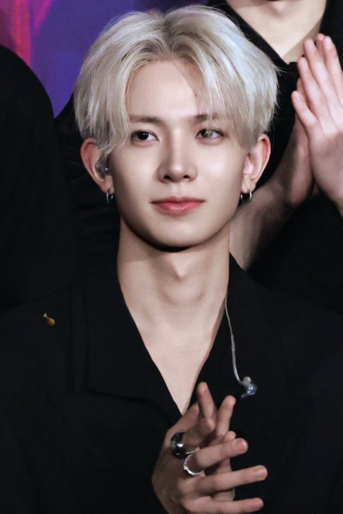 희승 (ENHYPEN) 최근 활동샷