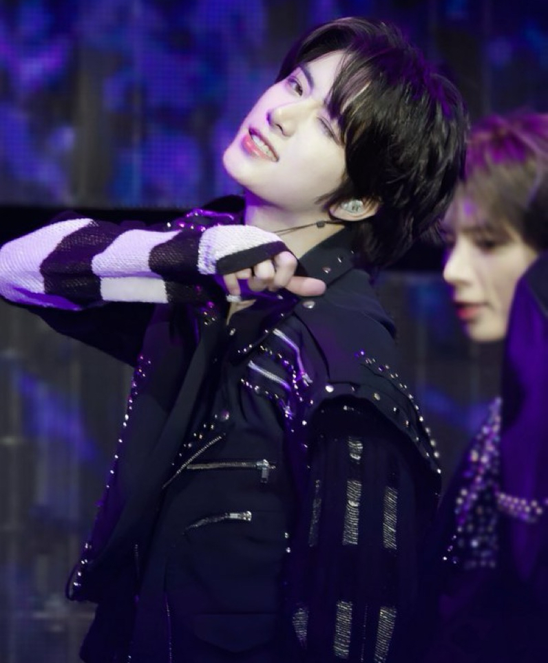 杋圭 (TOMORROW X TOGETHER)的最新活动照片