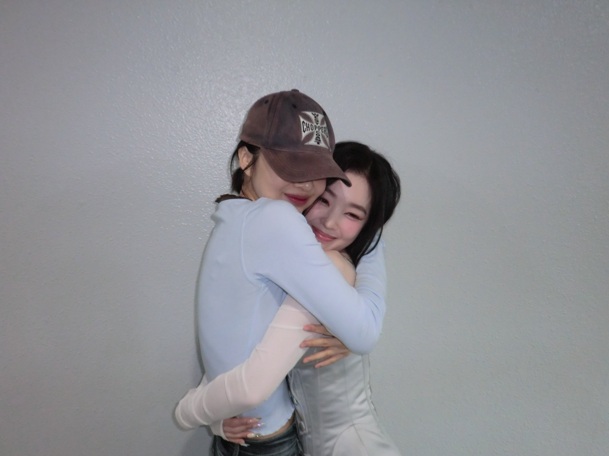 Recent activity shot of Red Velvet