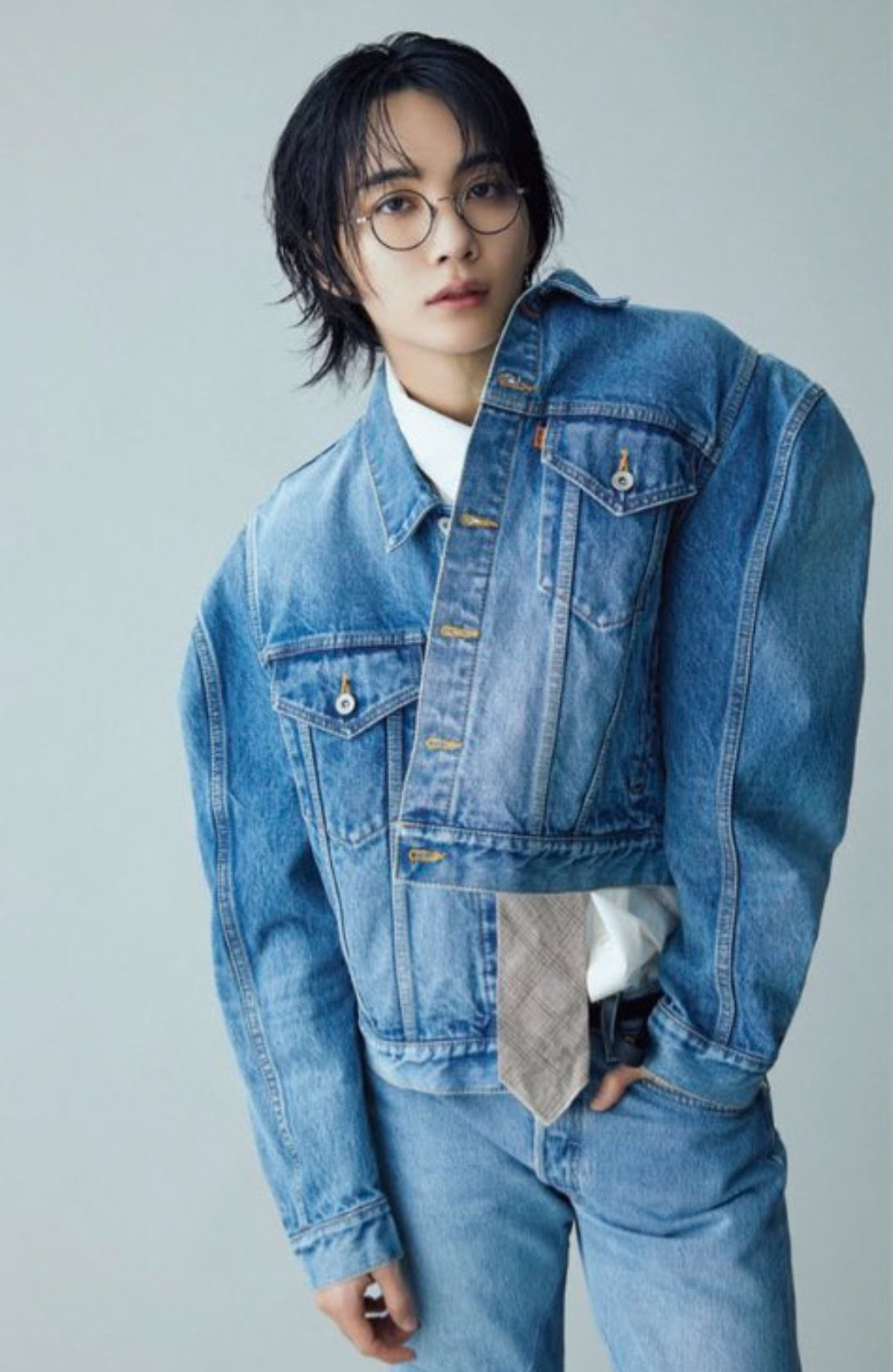 A moment captured by Jeonghan (SEVENTEEN)'s fan