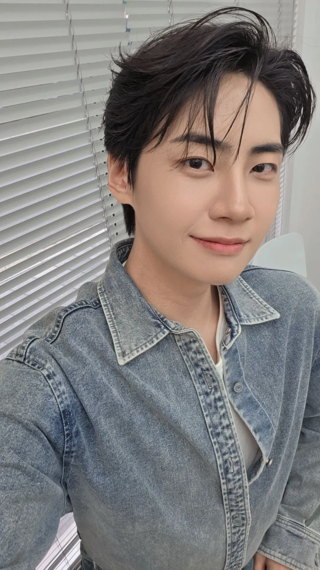 The most beloved wallpaper among Lee Jinhyuk's fans
